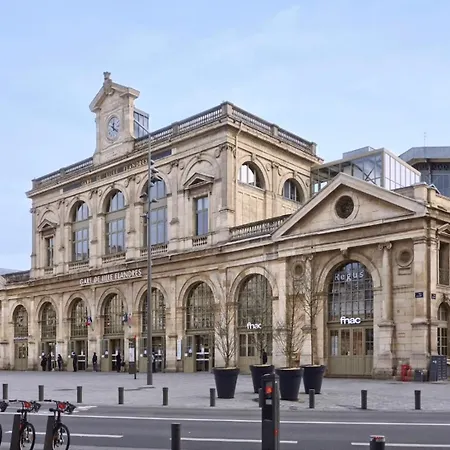 Contemporary Duplex With Two Bedrooms In Old Apartment Lille