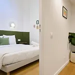 Contemporary Duplex With Two Bedrooms In Old Lille