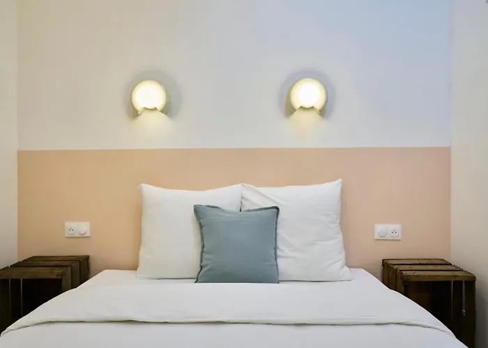 Appartement Contemporary Duplex With Two Bedrooms In Old *